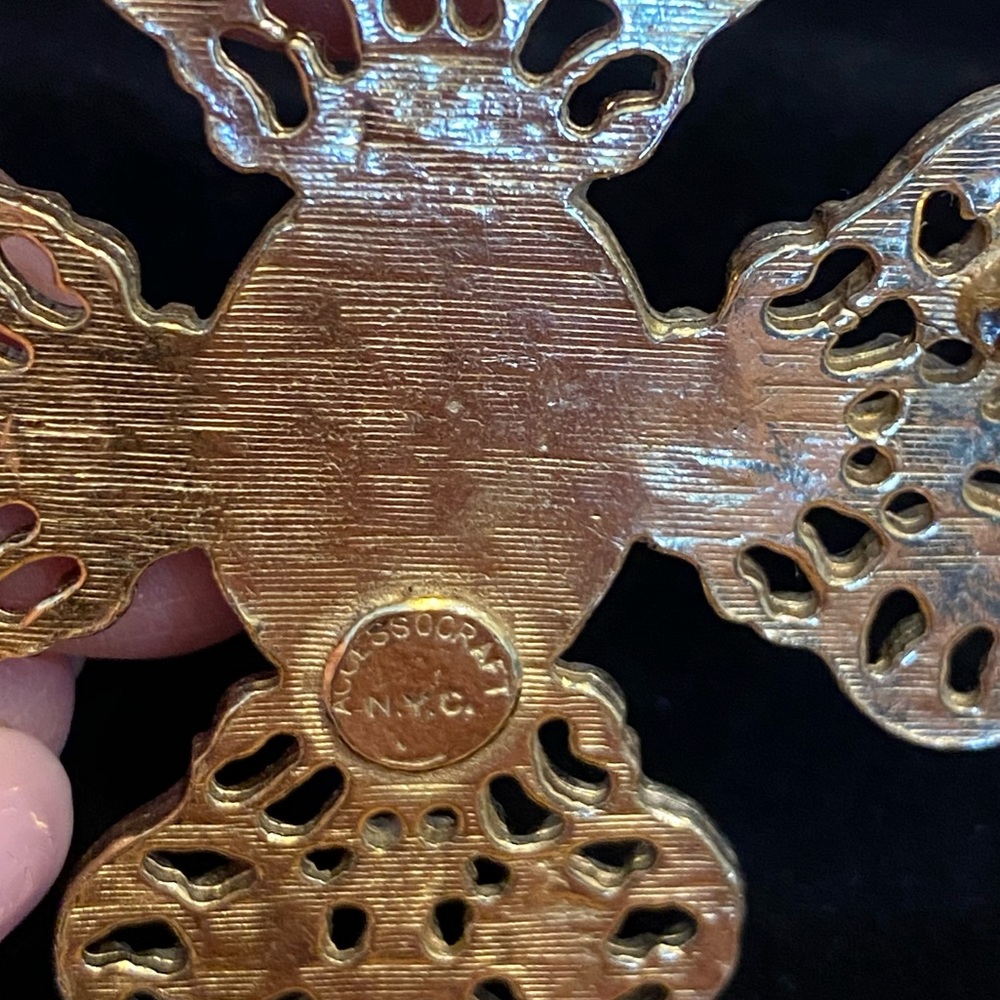 Vintage Accesso Craft NY City Brooch - Picture 4 of 4
